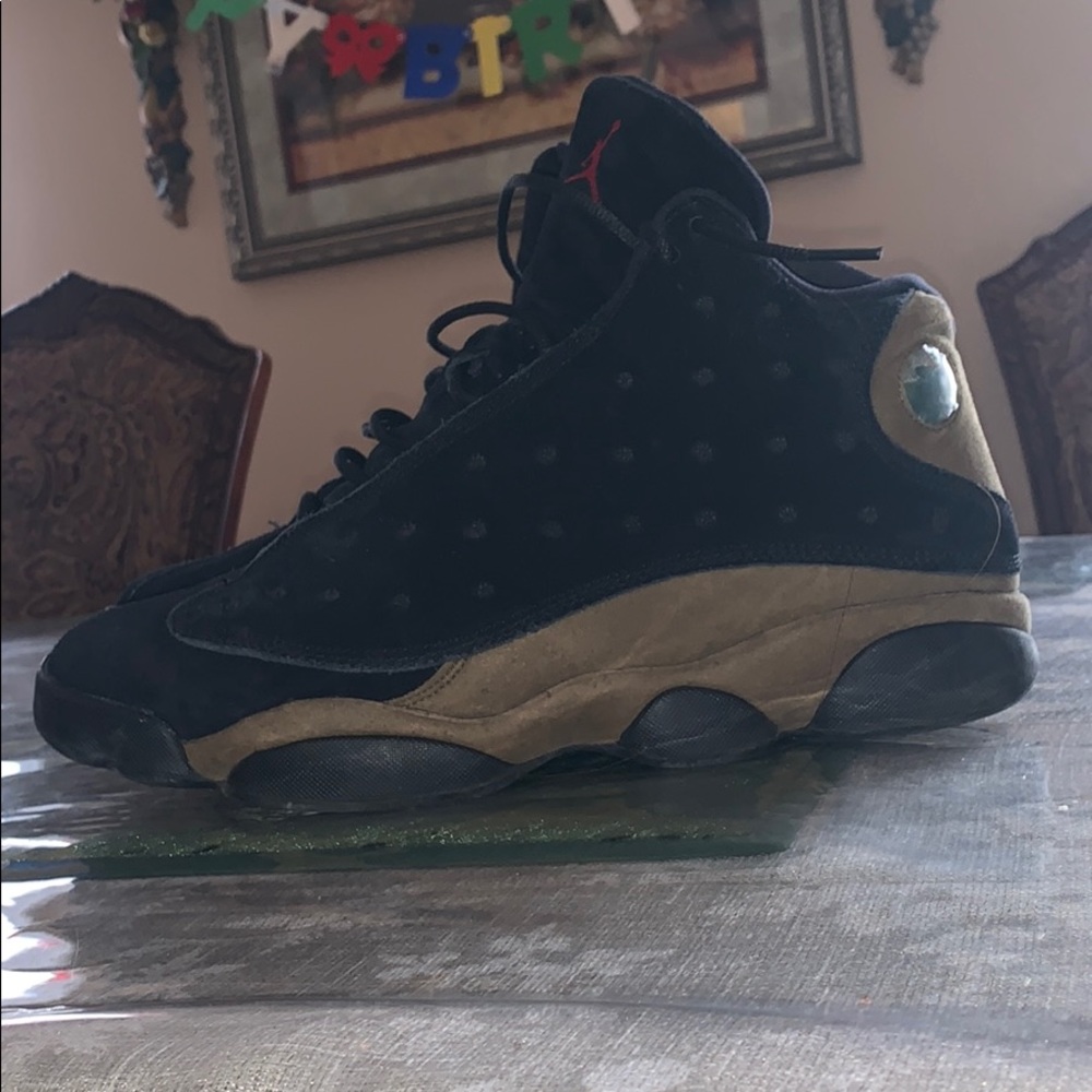 Jordan’s black and brown